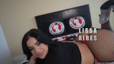 Lissa Aires claps her ass for big black cock - sexu.com