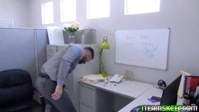 Lena Paul - Lena Paul getting her labia pound sideways by Mike Mancinis long shaft! - sexu.com