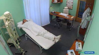 This therapist should get affected off for this type of thing - faux hospital - sexu.com