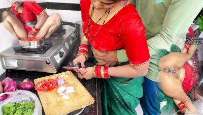 Desi Bride Komal Fucked Hard by Brother-in-Law in Kitchen - Hot Indian Wedding Night Sex - veryfreeporn.com - India