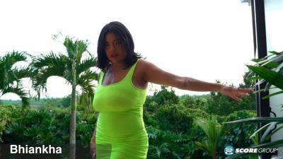Bhiankha Is Juicy & Wet at the Pool - sexu.com