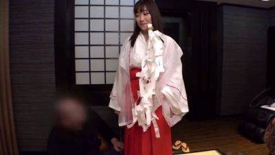 300ntk-325 ガチ濡れ巫女マンに生で奉納ピストン - senzuri.tube - Japan