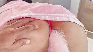 Year Old - Colombian gamer woman Jenifer Play seduced by her stepfather - strenuous xxx porn! - ah-me.com - Colombia
