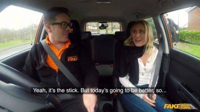 Lindsey Cruz - Unbelievable squirting from hot blonda Lindsey Cruz - faux driving school - sexu.com
