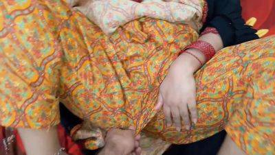 Desi Muslim Stepmom Fucks Me Hard in My Room - QueenbeautyQB - porntry.com