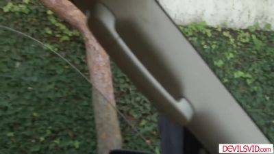 Big tits milf picks up college dude and have him fuck her - hotmovs.com