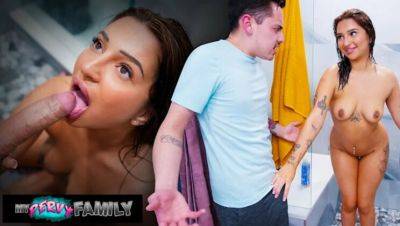 Juan El Caballo Loco - Step Sis Kiana Kumani Gets Sneaky Shower Fuck with Juan Loco - Big Ass & Deep Throat - xxxfiles.com