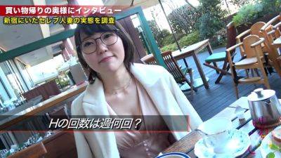 300mium-674 デカ○ンに膣奥ガンガン突かれて昇天しっぱなし - senzuri.tube