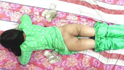 Punjabi Aunty Hardcore Fuck - Big Ass Desi MILF Takes Rough Doggy Style - veryfreeporn.com - India - Usa