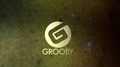 GROOBYGIRLS Handy Girl At Work - drtvid.com