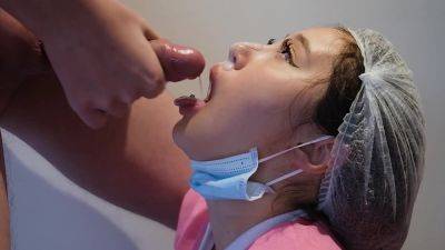 Verified Amateurs In Nurse Demonstrates The Term Deep Throat - hclips.com
