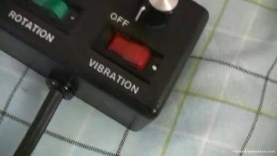 Her First Time With A Sybian - Her First Time With A Sybian - hotmovs.com