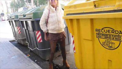 Natalie K Gets Creampied by Stranger After Public Pissing in Park Toilet - porntry.com