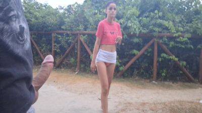 Risky Handjob For A Woman Who Passed In Public! - hclips.com - Brazil