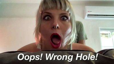 Stuck StepMom Takes Surprise Anal - Big Ass MILF Gets Creampie - veryfreeporn.com