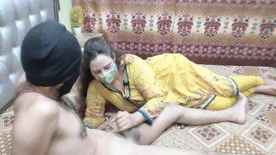 Desi India - Indian Desi Beautiful Girlfriend Juicy Amateur Desi Blowjob Hindi Audio Xxxxx Desi Sex - desi-porntube.com - India