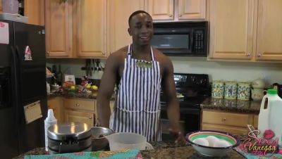 Sexy Vanessa Cooking With Beaver Clip#1 - hotmovs.com