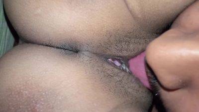 My Boyfriend Suck My Horny Pussy,,,vuda Cushe Rosh Khea Nilo - desi-porntube.com - India