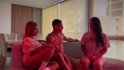 Salome Gil - Amateur Latina Threesome FFM with Stepsister and Stepbrother Gets Wild - xxxfiles.com - Colombia