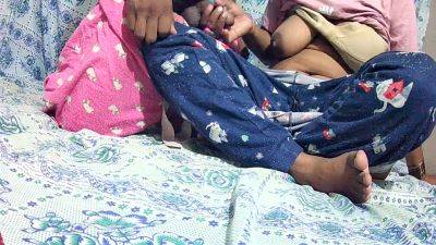 Indian Dasi Punjabi Stepmom And Stepdad Sex Xnxx - desi-porntube.com - India