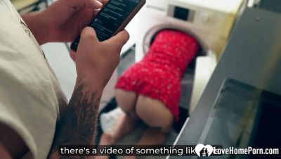 Horny Redhead Trapped in Washer Gets Deep Hardcore Doggy Style - porntry.com - Russia
