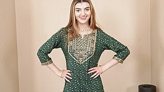 James - Julia James Casting And Creampie - ah-me.com