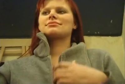 Sexy Amateur Redhead Gets Fingered - hclips.com