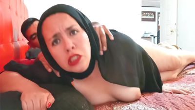 Indian Stepmother In Hijab Gets Fucked By Her Big-dicked Stepson - Kellyhotstepmom - desi-porntube.com - India