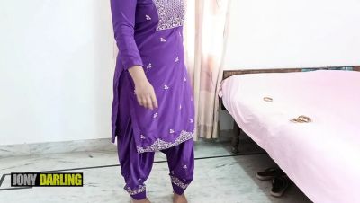 Stepmom Nude Punjabi Suit Dance - Pakistani Mujra Song Hot Homemade - xxxfiles.com - India - Pakistan