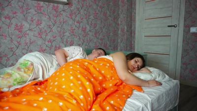 Katybigcherry Stepmom Fucks Stepson in One Bed - Wild Night Sex with Big Ass MILF (POV, Russian, Taboo) - xxxfiles.com - Russia