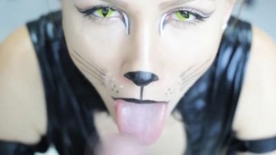 Angel The Dreamgirl - Catwoman Punishes Bad Man - Blowjob & Cum Swallowing in HD - porntry.com