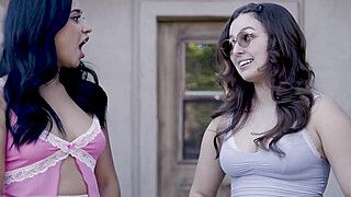 Leana Lovings - Tasting the pussy of my new nerd classmate - ah-me.com