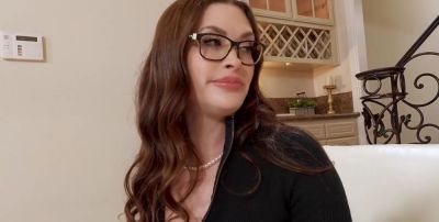 Lindsay Lee - Milf tax collector got double penetrated - inxxx.com