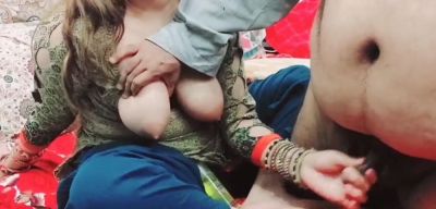 Bouncing Boobs - Boobs Busty Indian Bhabhi Fucked By Property Dealer At Farm House With Hindi Voice - theyarehuge.com - India