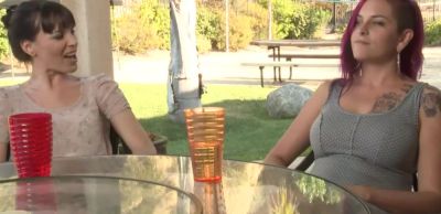 Dana Dearmond - Busty babe going down on her lesbian bff - inxxx.com