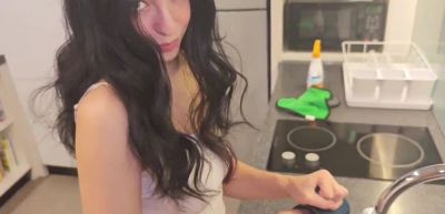 I fucked my Cleaner Lady and she didn't protest - inxxx.com