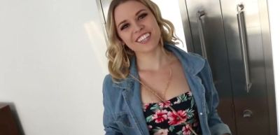 New Babe Aubrey Takes Cock to Make the Cut - inxxx.com