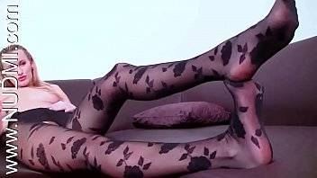Claudia - Pantyhose Milf Claudia Adams teasing her nylon covered feet in silky pantyhose - xvideos.com