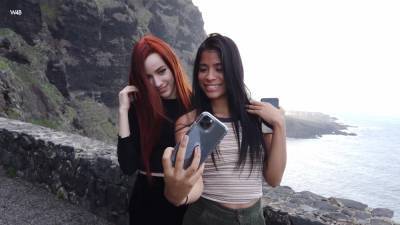 Two beautiful models take a good selfie - anysex.com