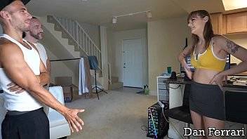 College Moving In day DP - xvideos.com