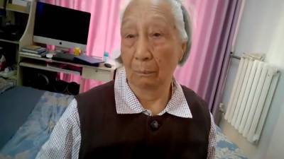 Old Chinese Granny Gets Fucked - hclips.com - China