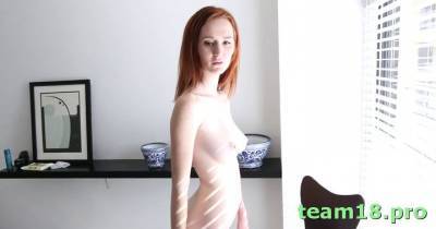 Naked redhead teen Dee Dee Lynn luvs a meaty dinky - sexu.com