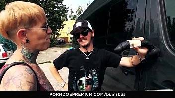 Lady - BUMS BUS - The tattooed German Lady Kinky Cat has hot sex in traffic - xvideos.com - Germany