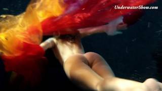 Edwige slutty teen underwater - pornhub.com