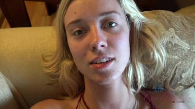 Pretty blonde girlfriend gets a facial - upornia.com