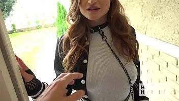 Young Skylar Snow meets up with guy from dating site for anal - xvideos.com