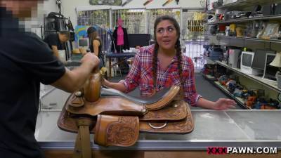 Texas Cowgirl Rides With a Dick in Her Ass - upornia.com