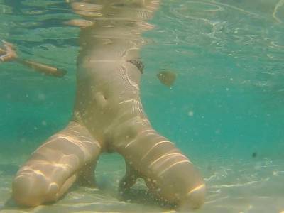 Island FUCK adventure & underwater sperm liking from vagina - youporn.com