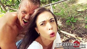◇ PUBLIC SEX SESSION! Young ◇ Anastasia Brokelyn ◇ Fucked in the Middle of a Park by Her Date! ◇ HITZEFREI.dating - xvideos.com