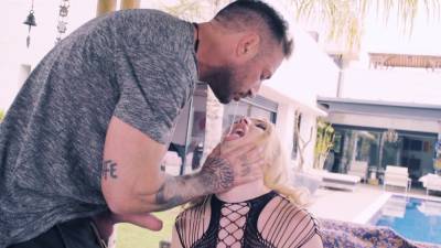 Crazy hardcore suits the obedient blonde with the best orgasms - xbabe.com